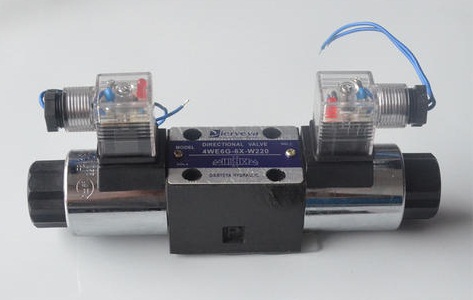 液壓電磁閥型號有三種，三種通用電磁閥符號含義！